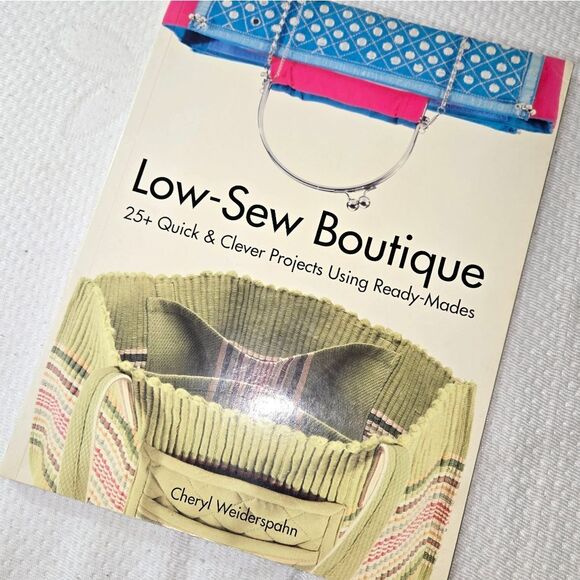 'Low-Sew Boutique' 25 Quick And Clever Projects Using Ready-Mades' - Picture 1 of 12
